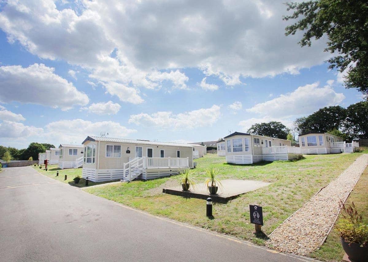Riverside Holidays Lower Swanwick Exterior foto