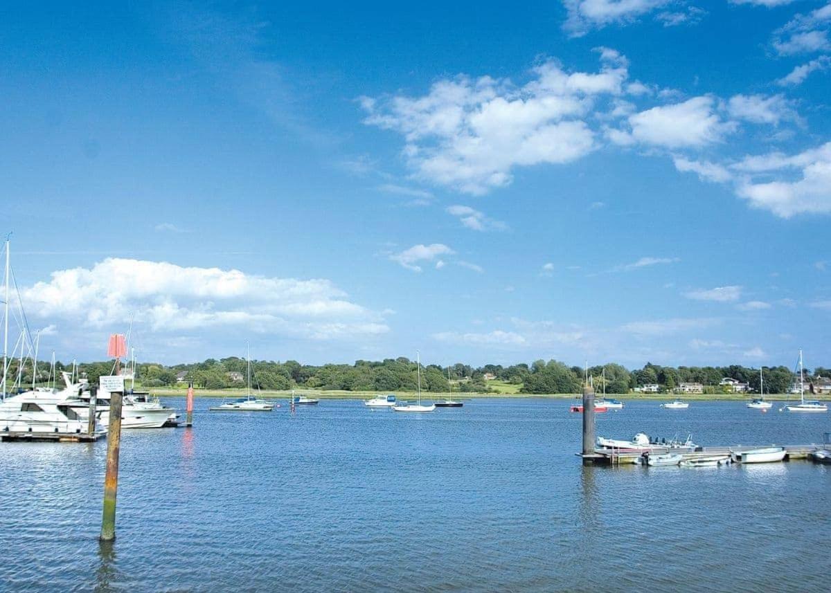 Riverside Holidays Lower Swanwick Exterior foto
