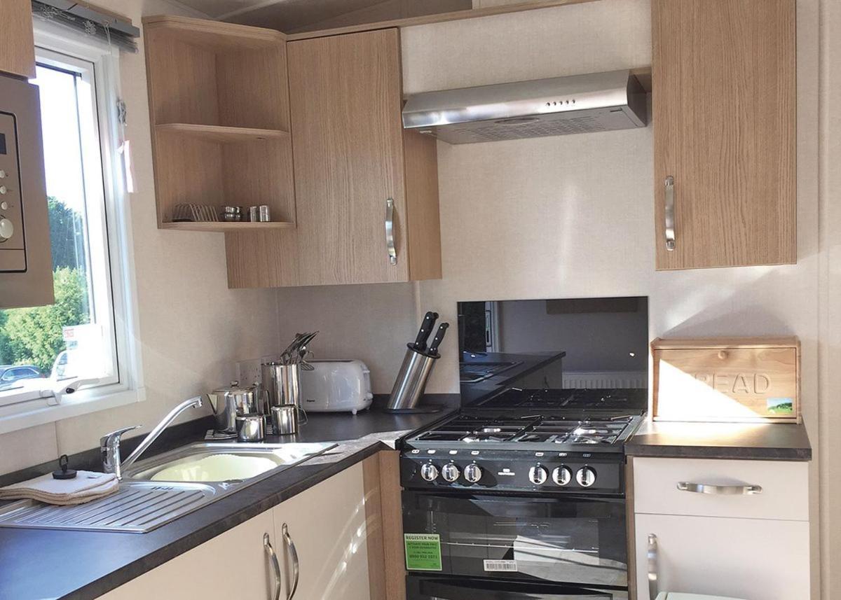 Riverside Holidays Lower Swanwick Exterior foto